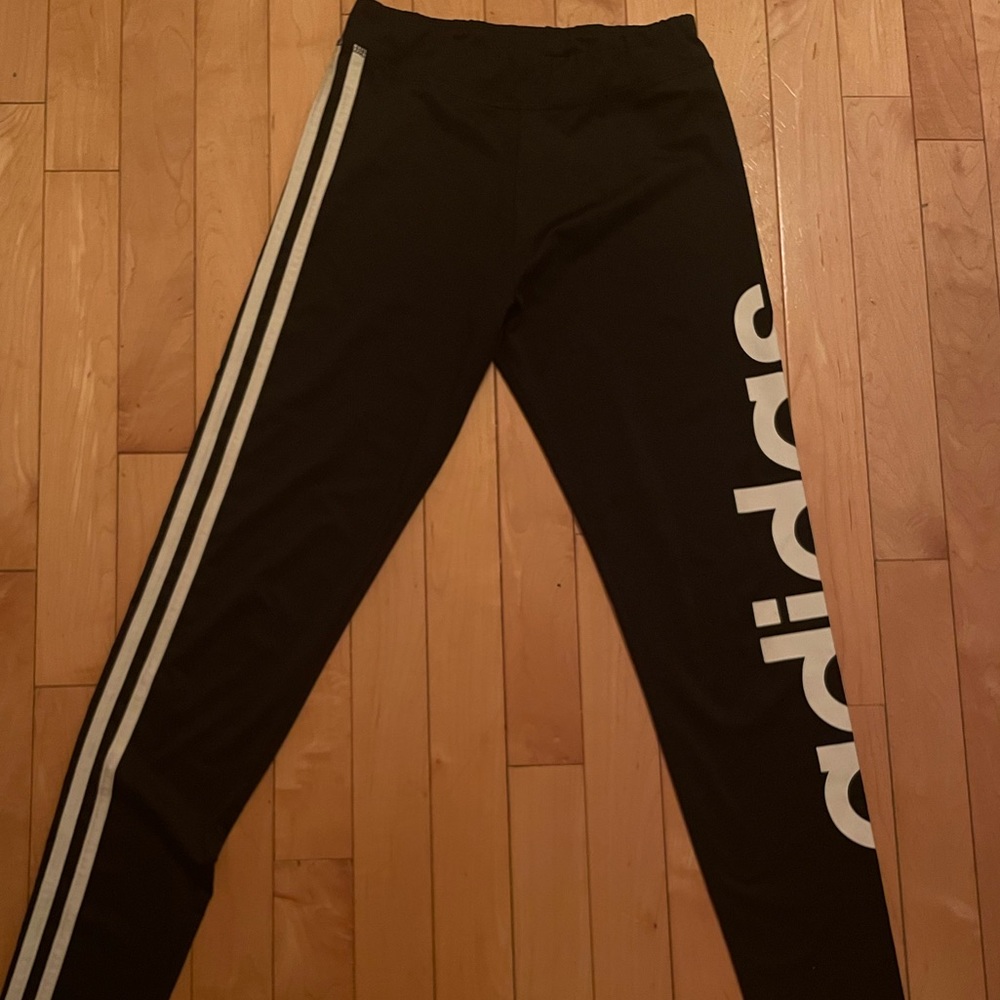 Brand: Adidas Activewear Color: Black/White Size: L(14)